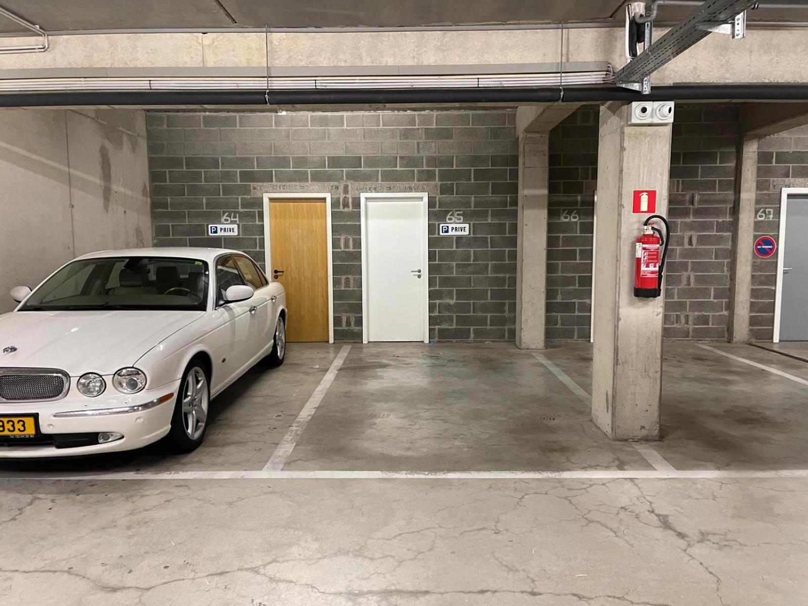 Lux Penthouse - Office, Terrace, Gym & Parking Leilighet Luxembourg Eksteriør bilde