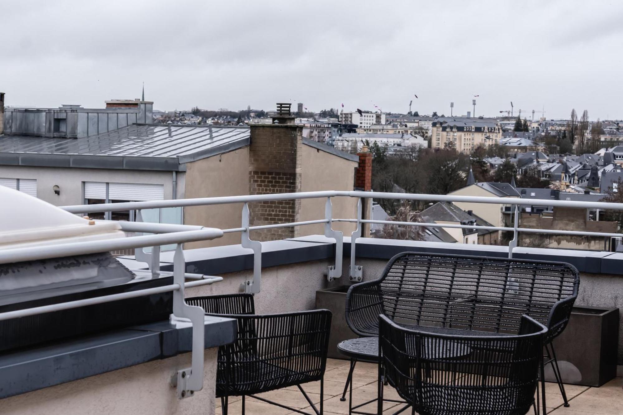 Lux Penthouse - Office, Terrace, Gym & Parking Leilighet Luxembourg Eksteriør bilde